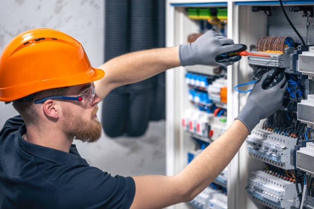 Best Electrical Contractors for Businesses  in Larch Y, WA